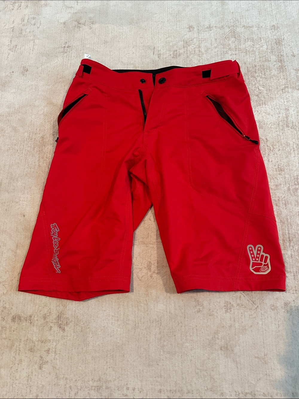 Men's Red Athletic Mountain Bike Shorts with Zip Pockets
